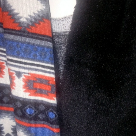 Tribal Fur-Lined Infinity Scarf - Picture 3 of 9